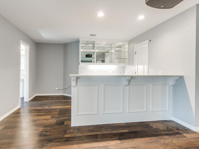 12400 Val Verde Drive