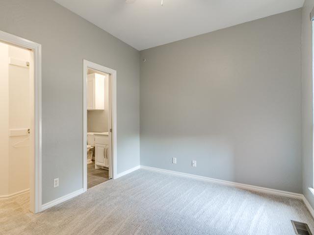 12400 Val Verde Drive