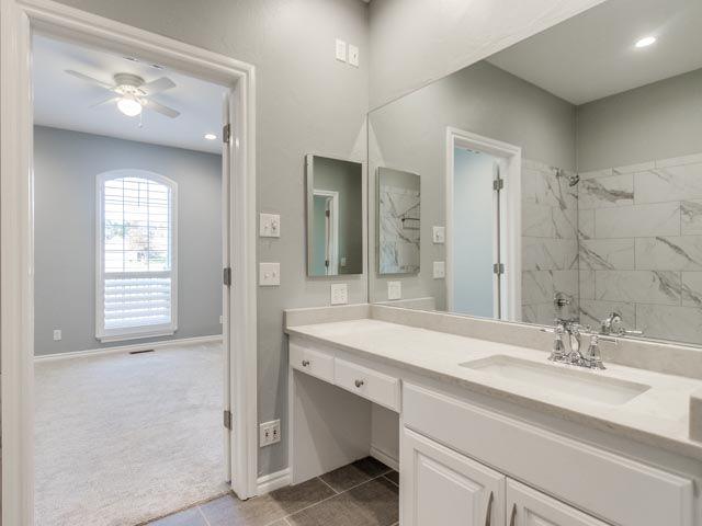 12400 Val Verde Drive