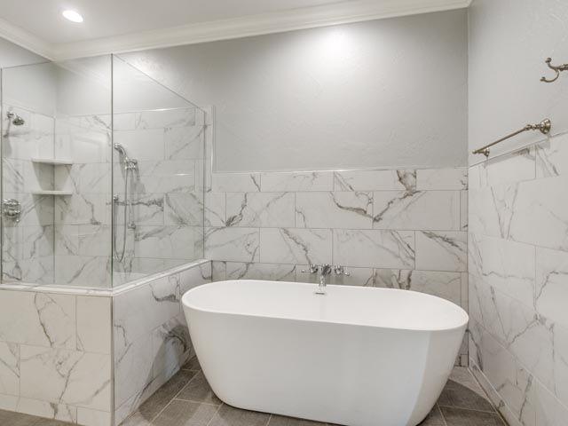 12400 Val Verde Drive