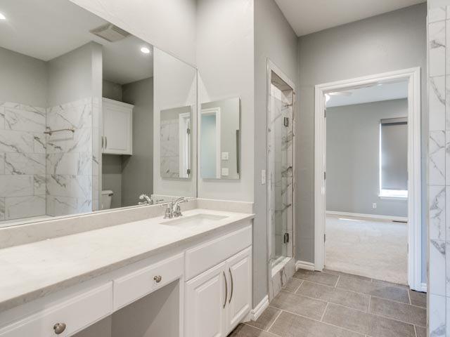 12400 Val Verde Drive