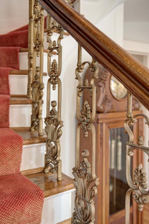 1801 N Hudson Avenue