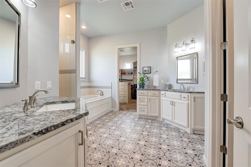 8933 SW 111th Street