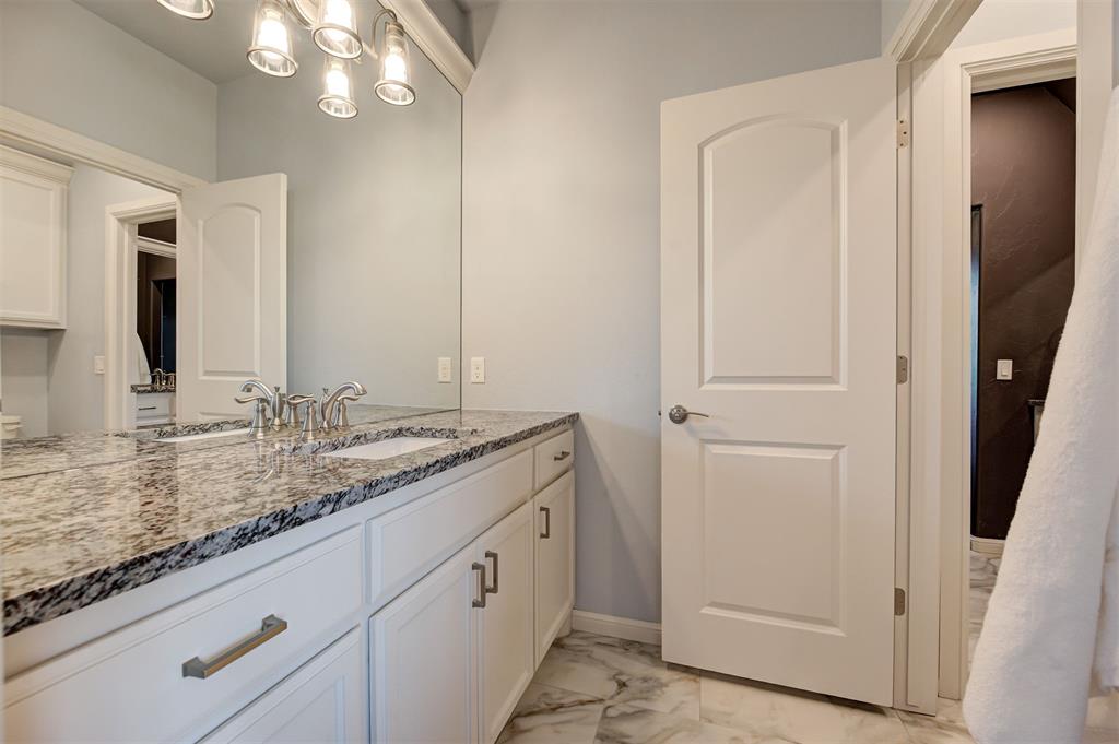 8933 SW 111th Street