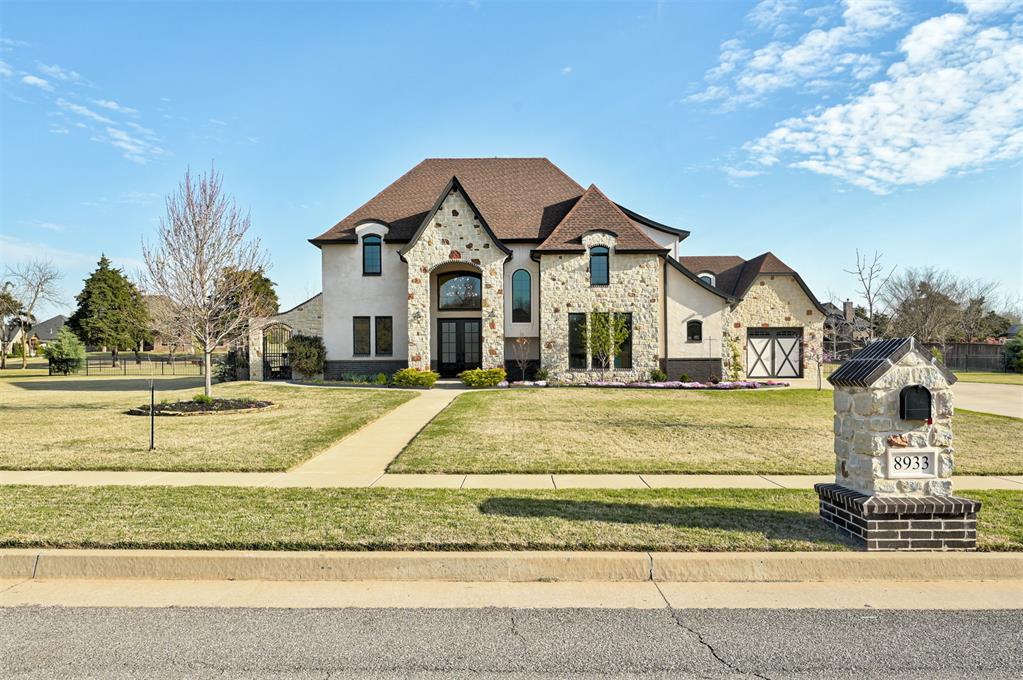 8933 SW 111th Street