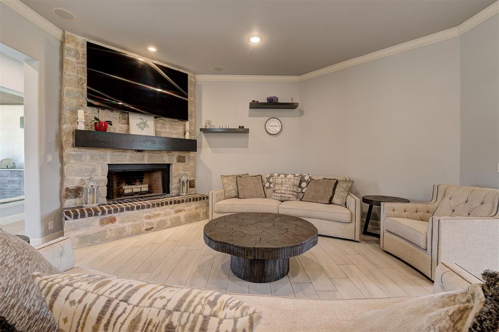 8933 SW 111th Street