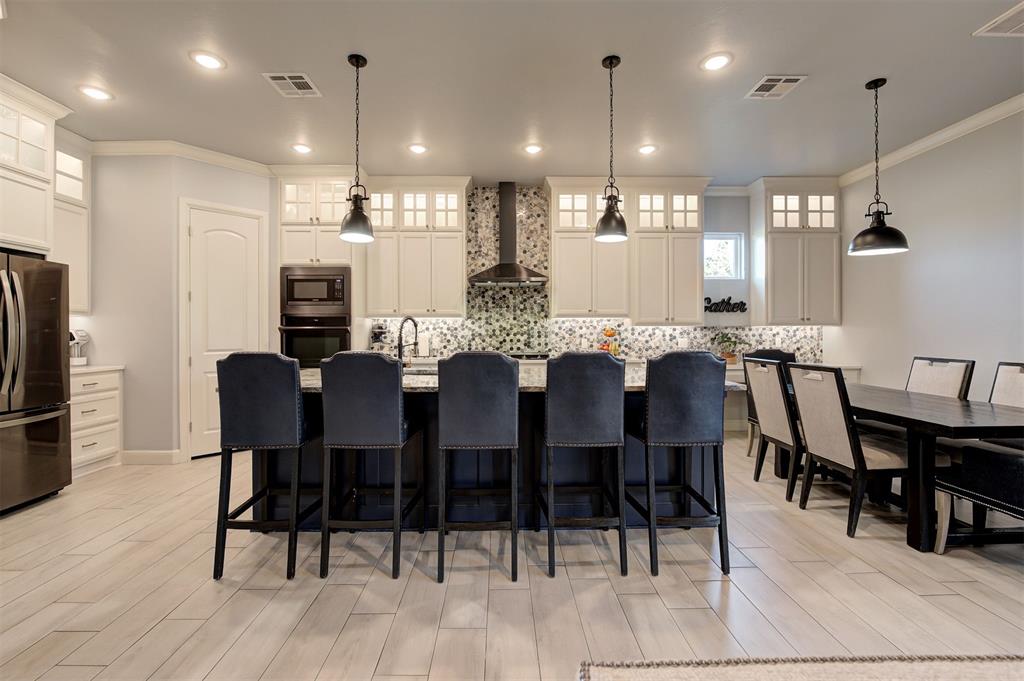 8933 SW 111th Street