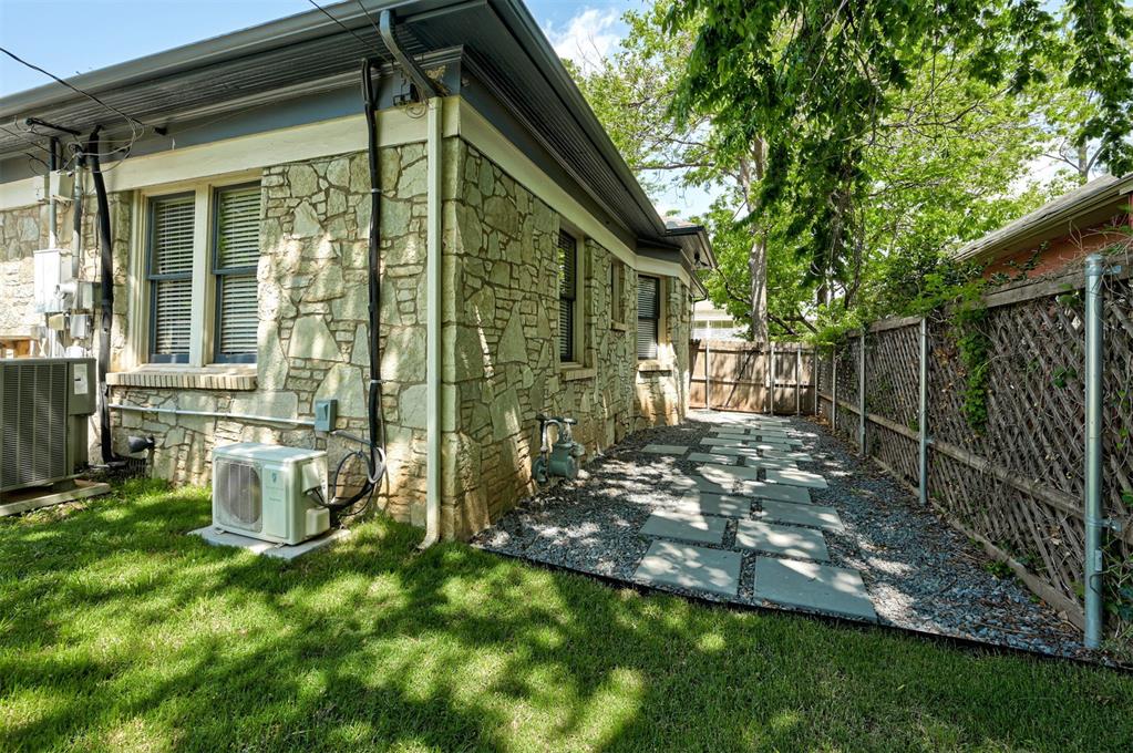 704 NW 20th Street