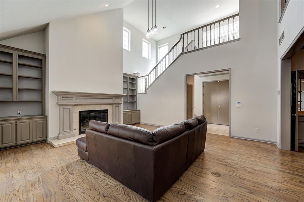8670 N May Avenue Unit: 49D
