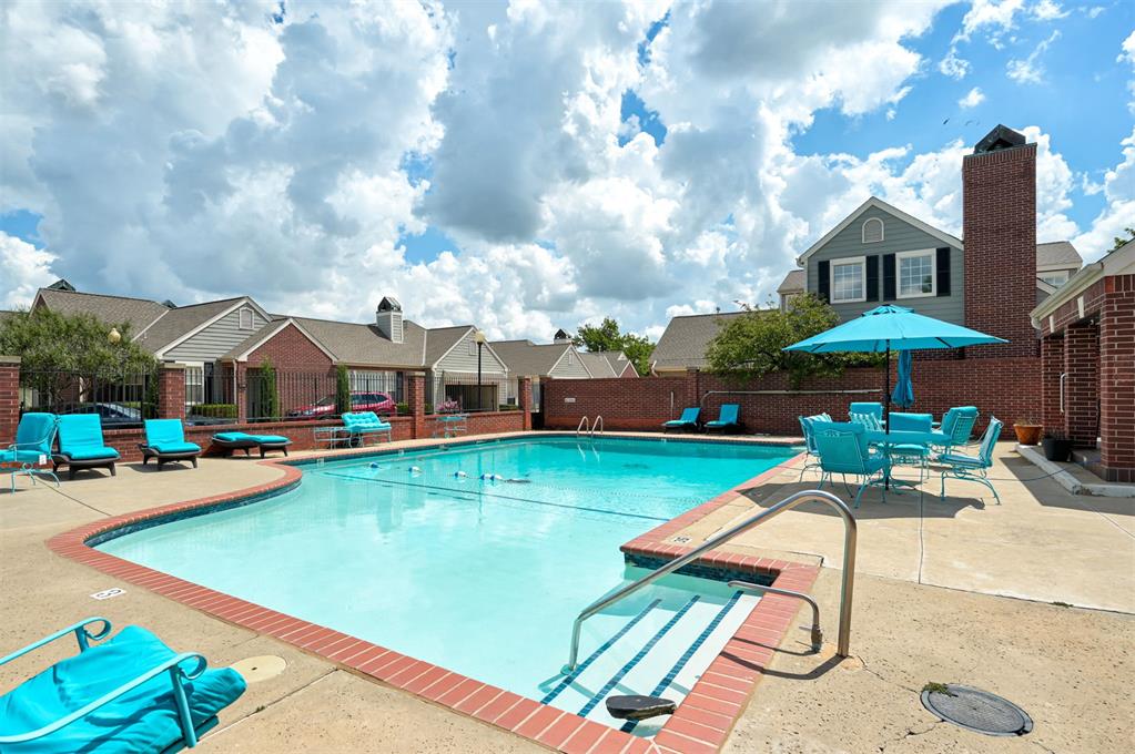 8670 N May Avenue Unit: 49D