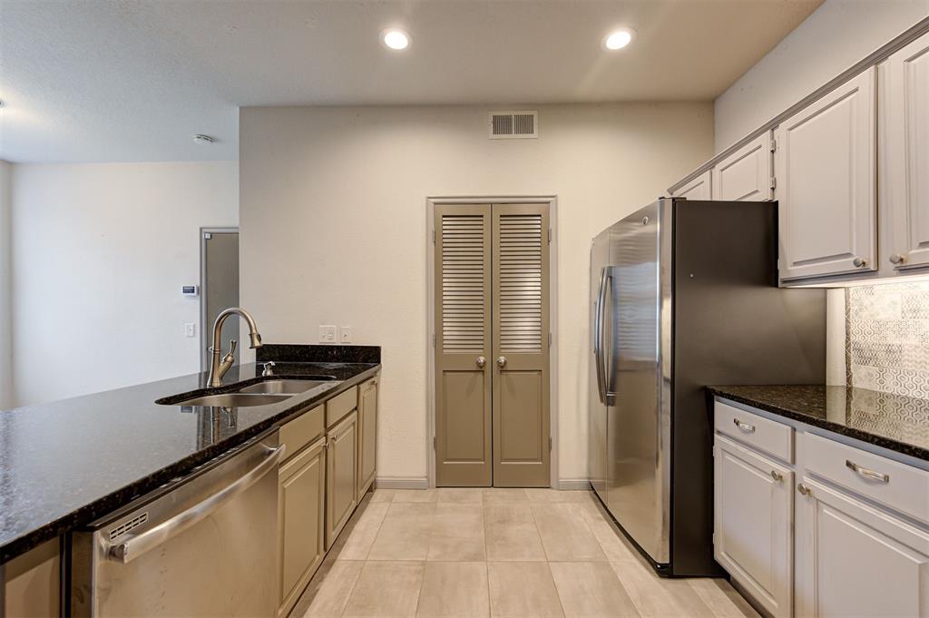 8670 N May Avenue Unit: 49D