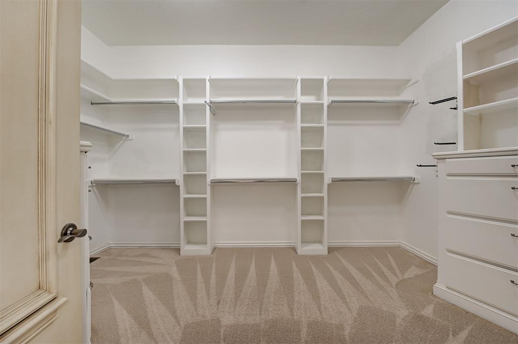 6000 Bronte Way