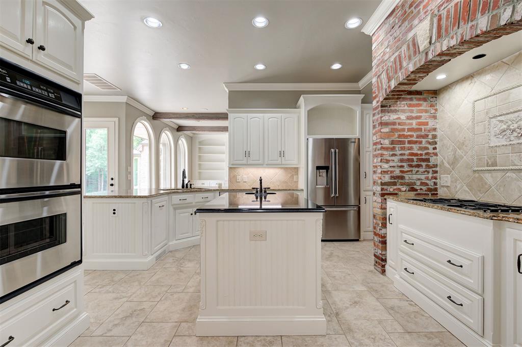 6000 Bronte Way