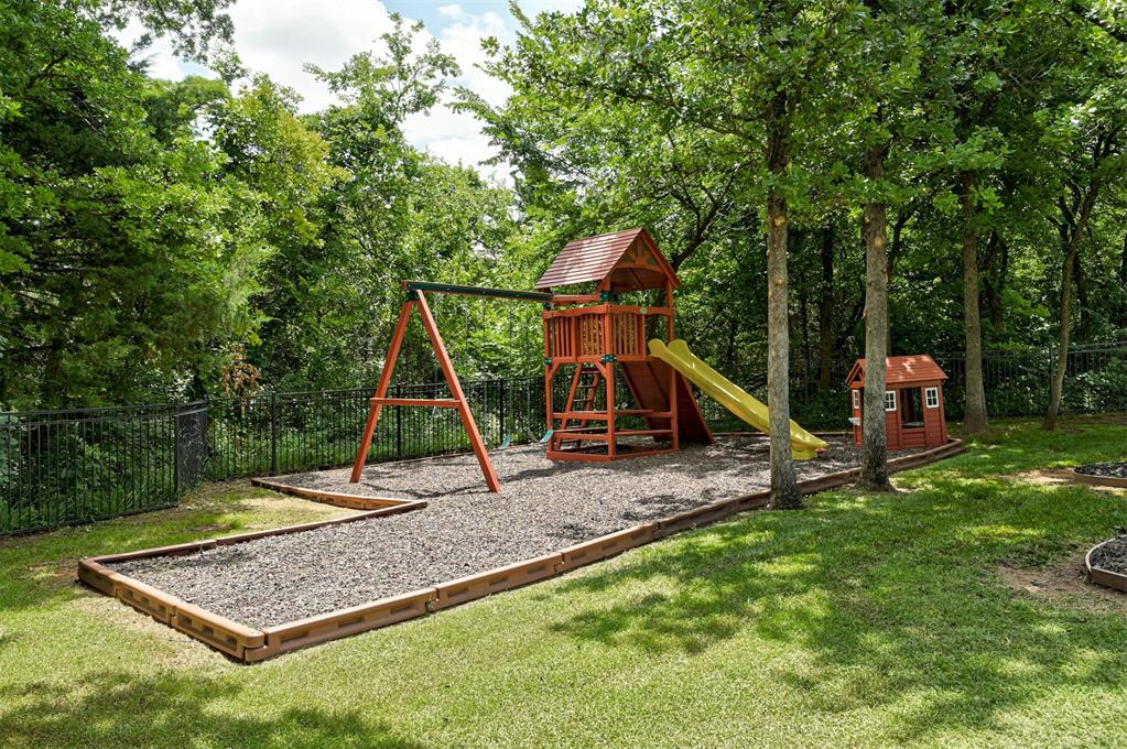 6000 Bronte Way