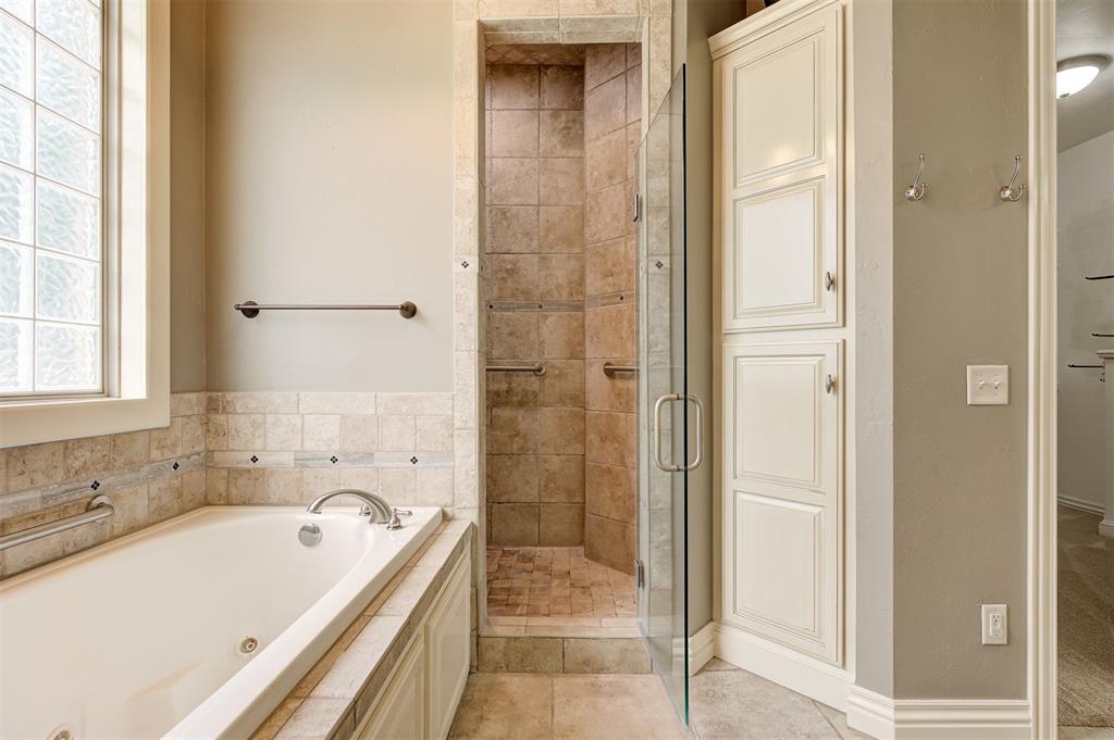6000 Bronte Way