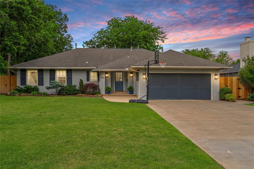 1722 Coventry Lane