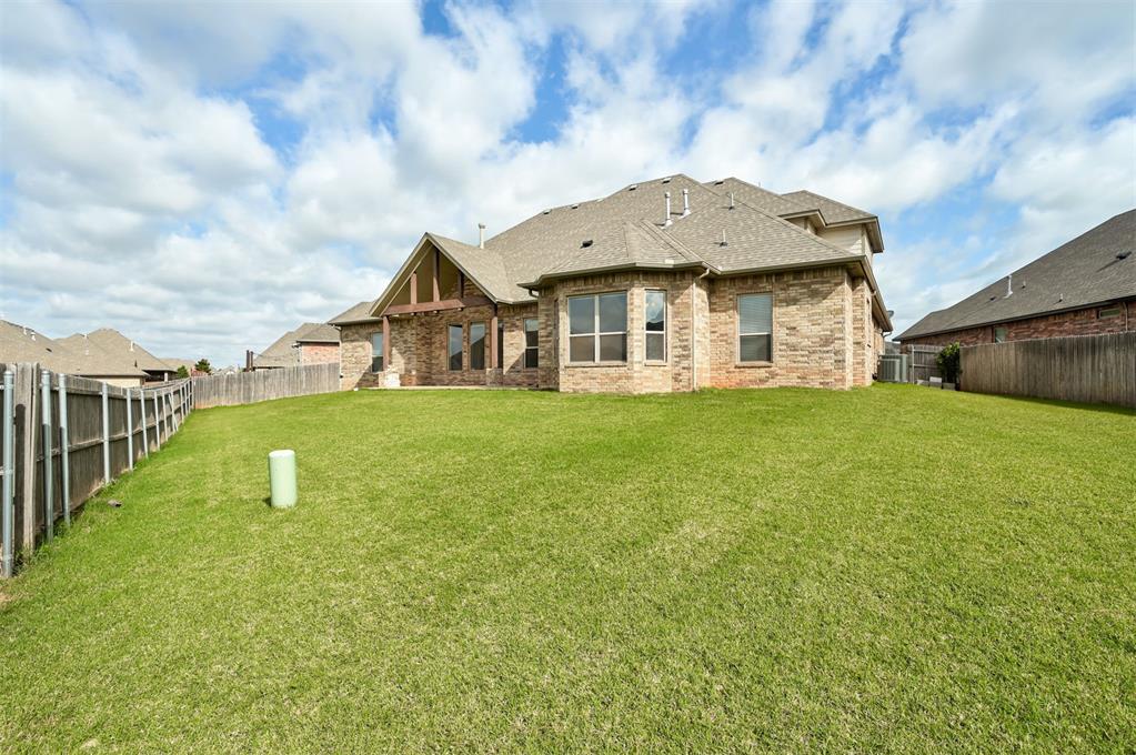 15900 Meadow Rue Lane