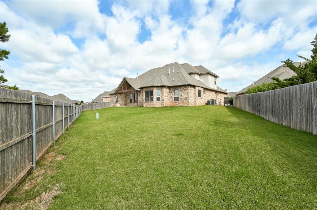 15900 Meadow Rue Lane