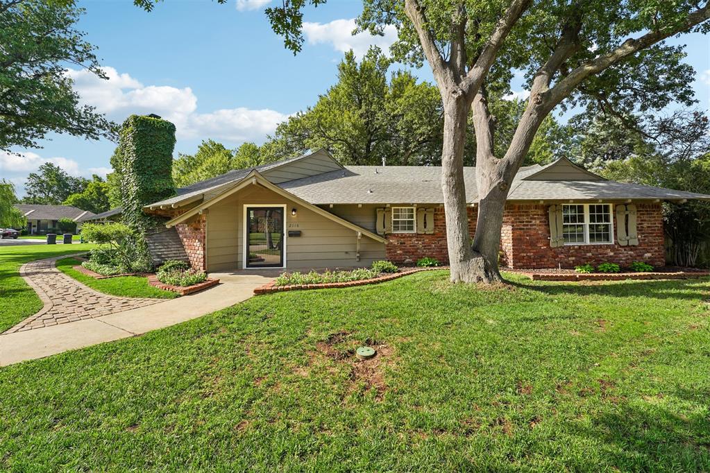 2116 NW 59th Circle