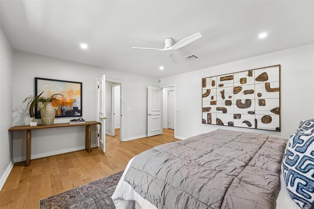 2116 NW 59th Circle