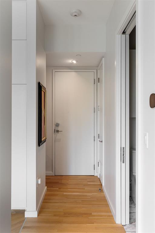 701 N Hudson Avenue Unit: 304