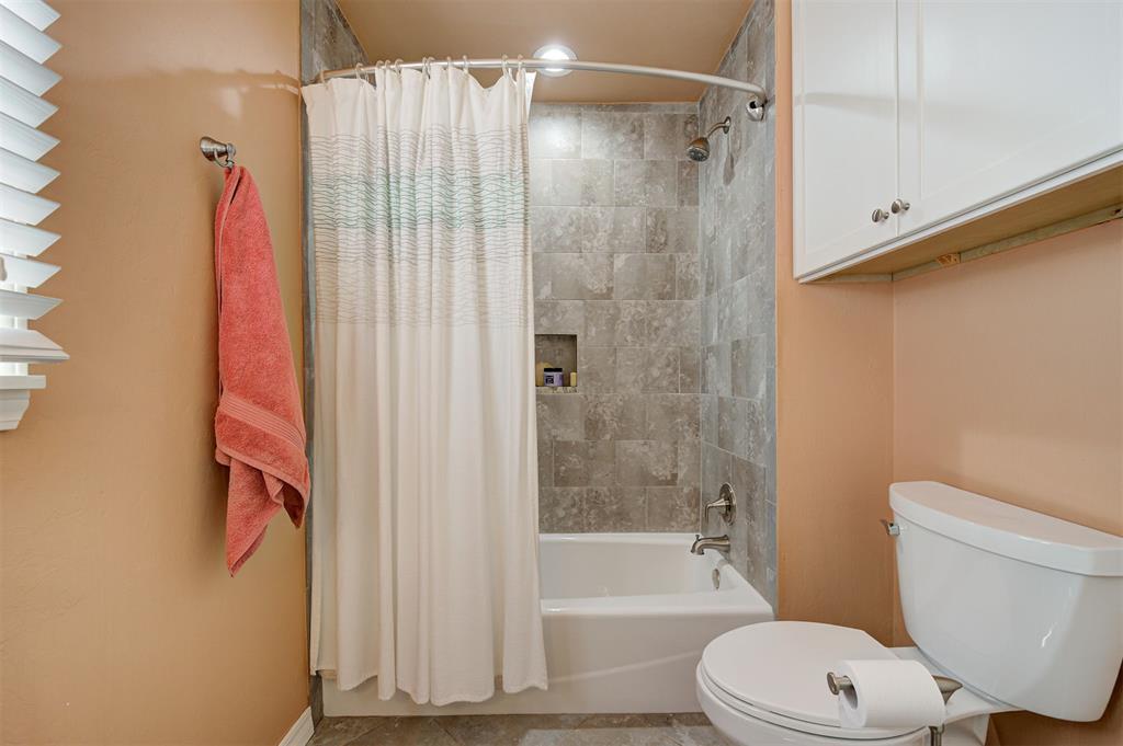 439 NW 44th Street