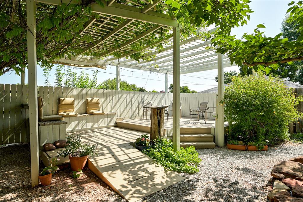 439 NW 44th Street