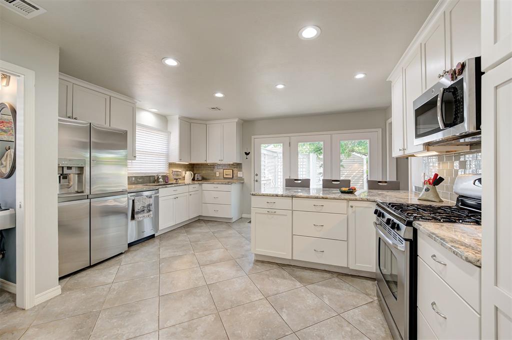 439 NW 44th Street