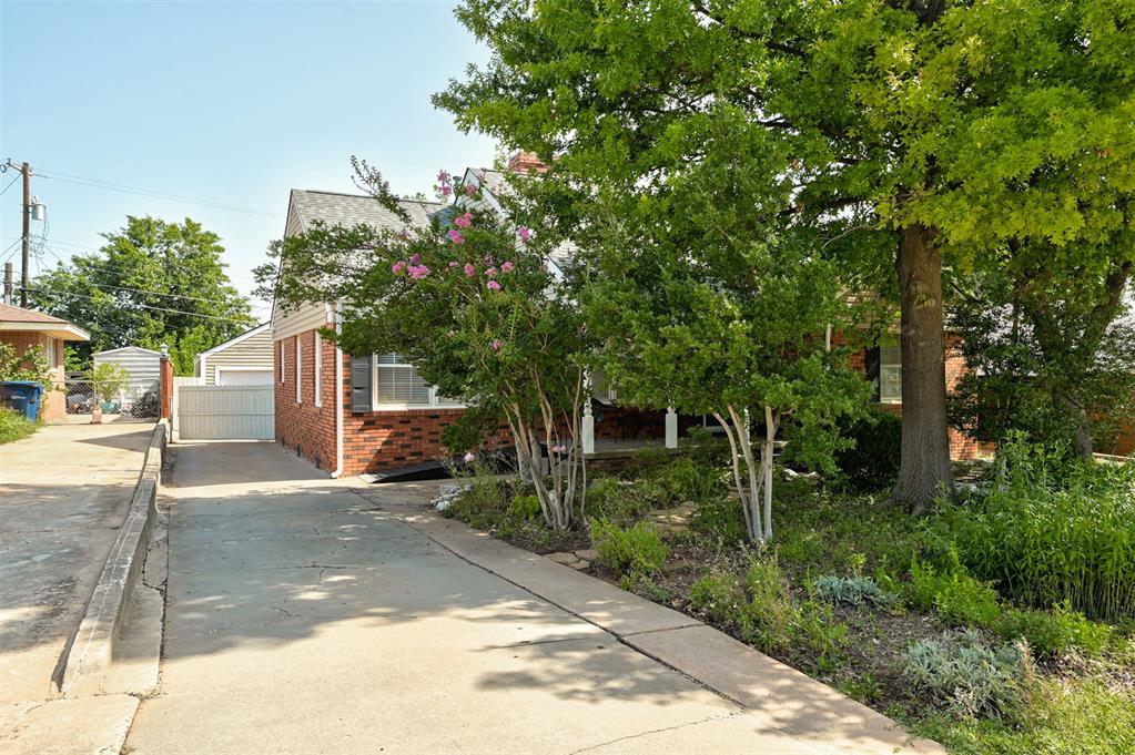 439 NW 44th Street