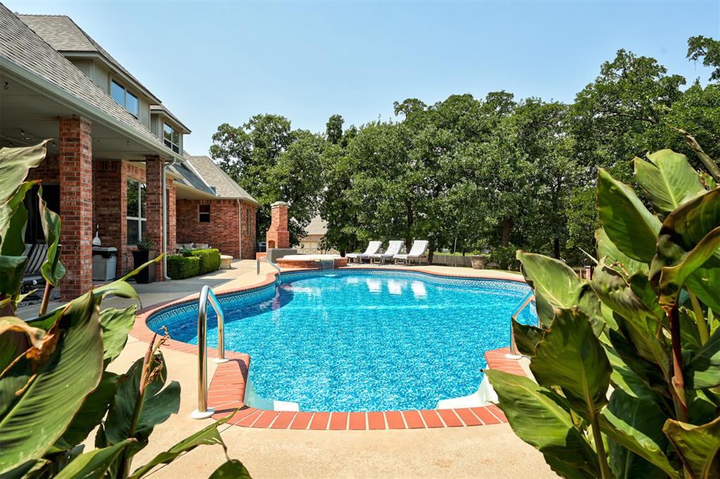1301 Autumn Creek Drive