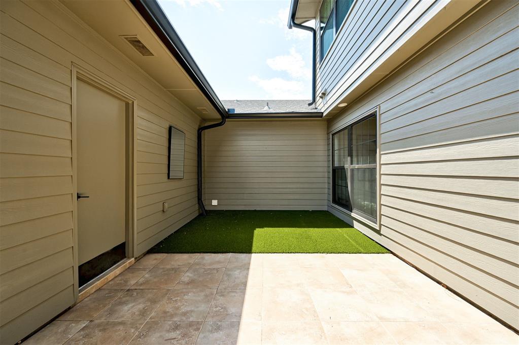 6204 Waterford Boulevard Unit: 23