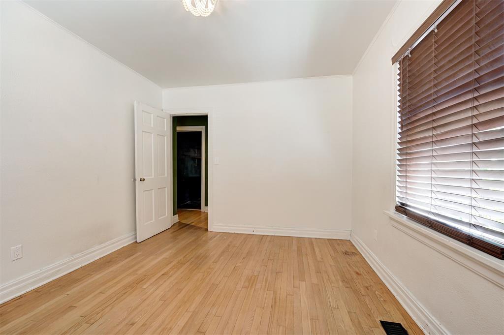 3733 NW 25th Street