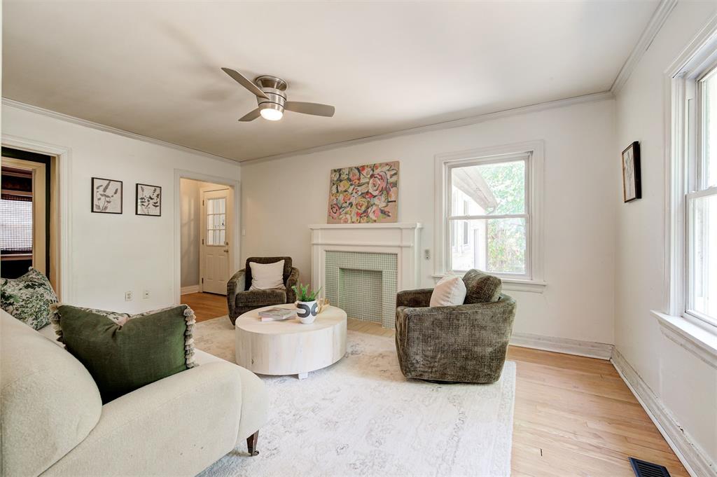 3733 NW 25th Street