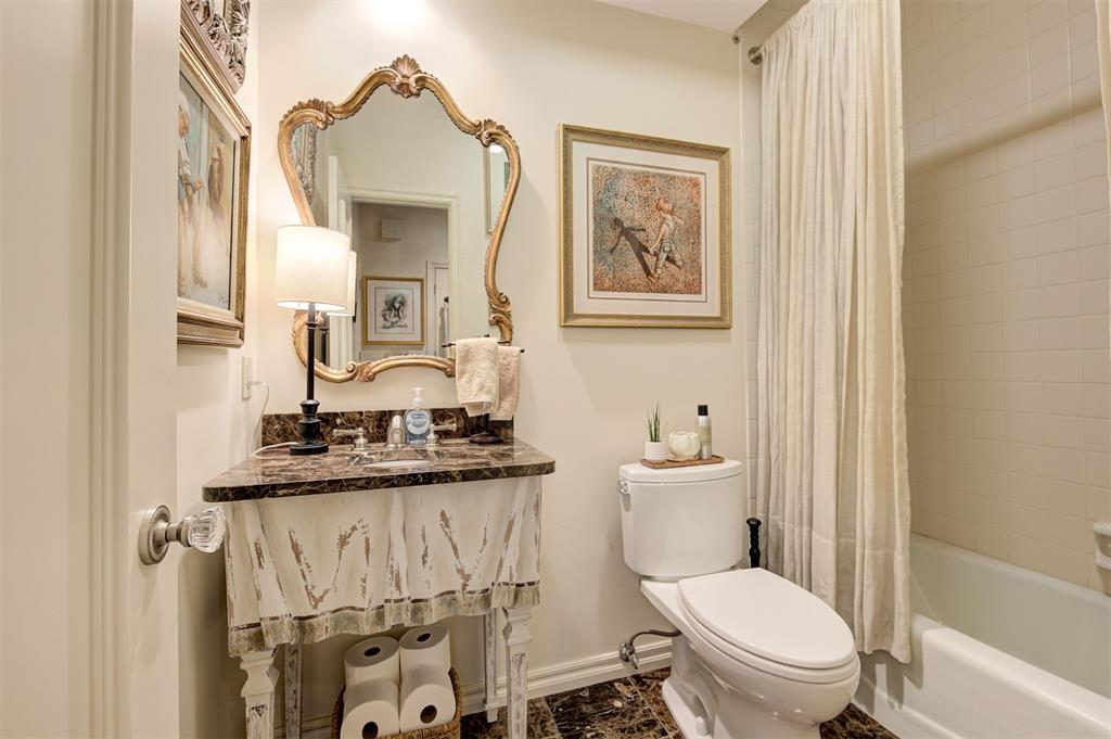 6206 Waterford Boulevard Unit: 68