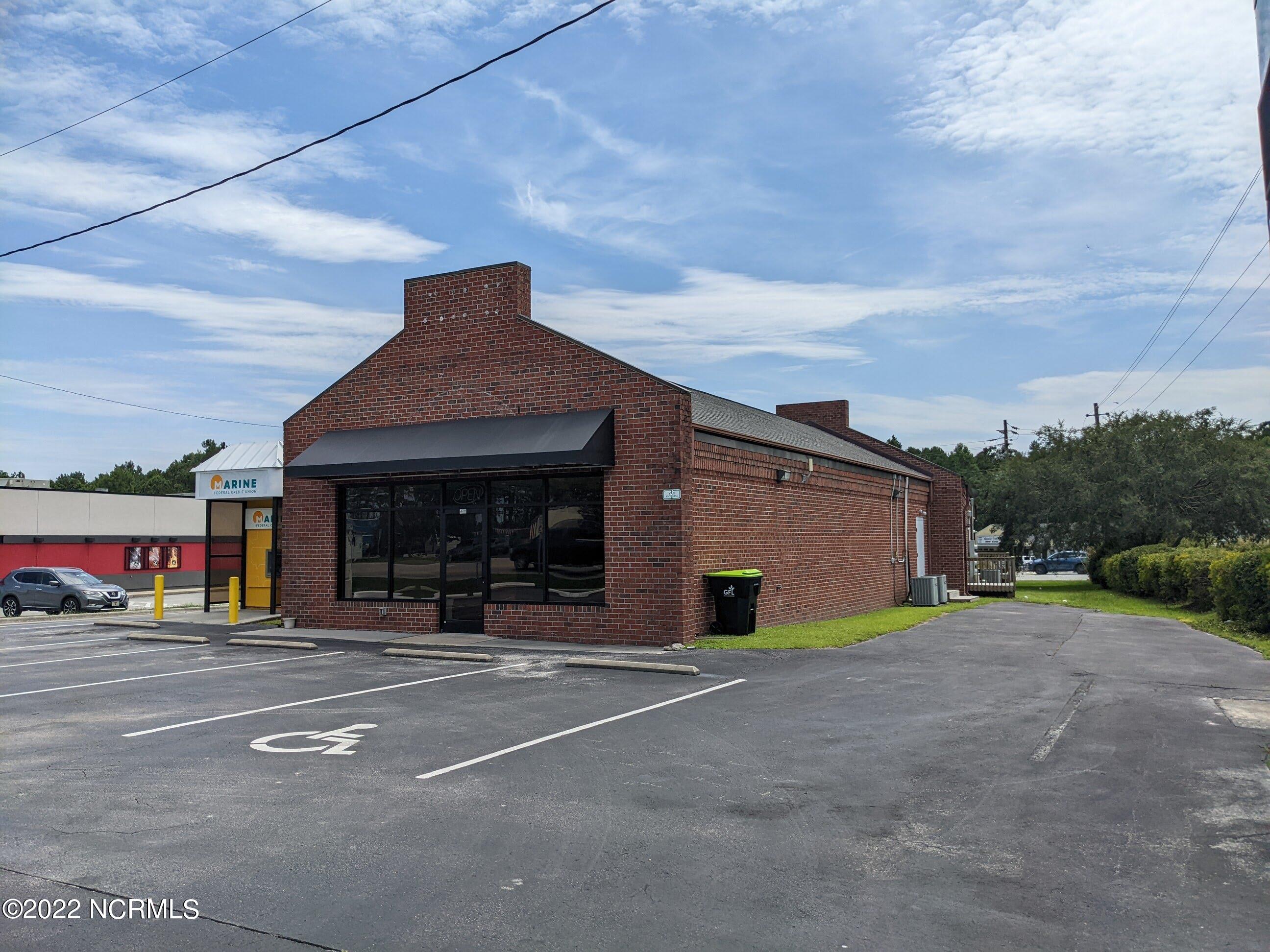 964 Highway 210