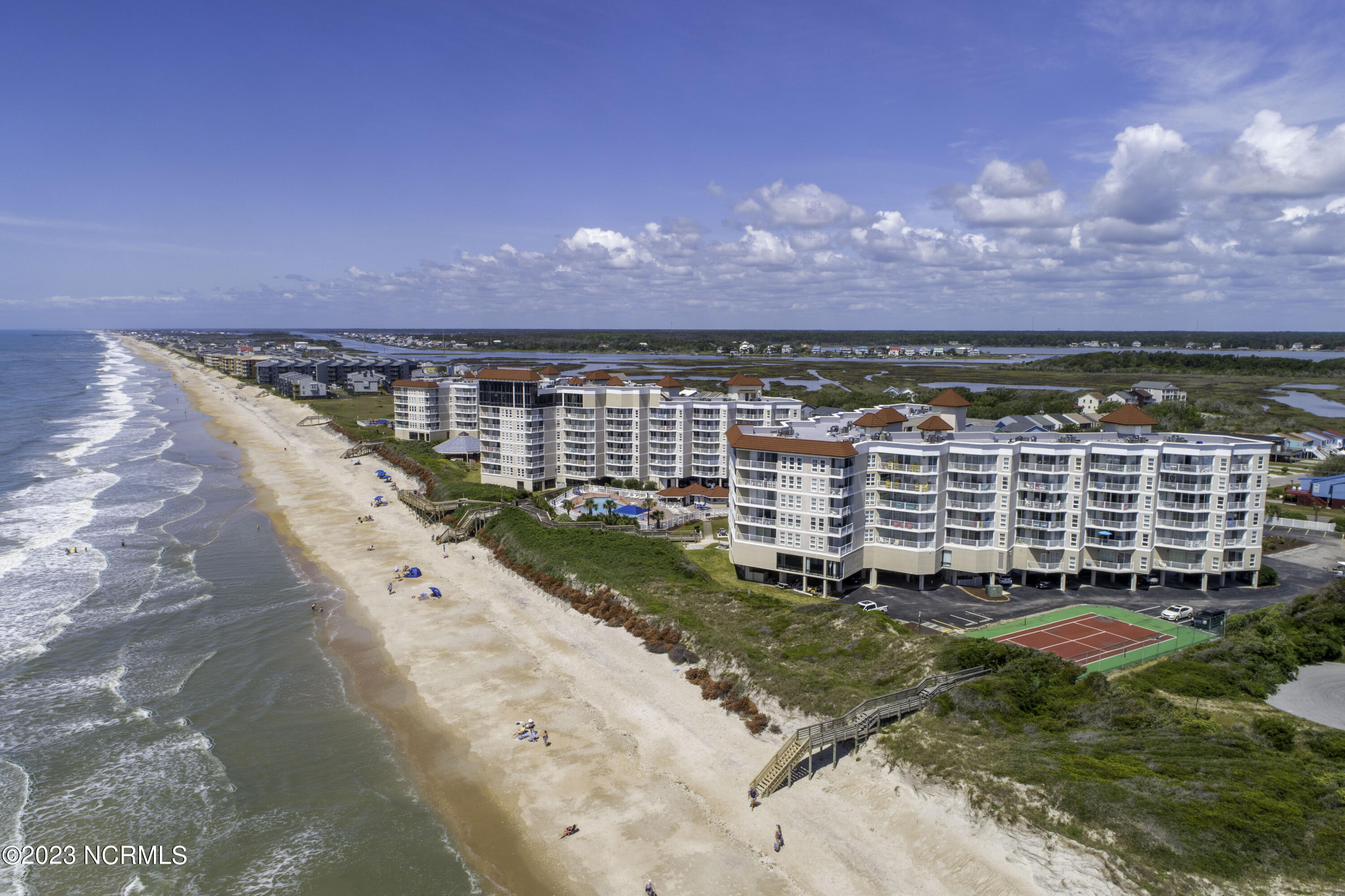 2000 New River Inlet Road Unit: Unit 2411