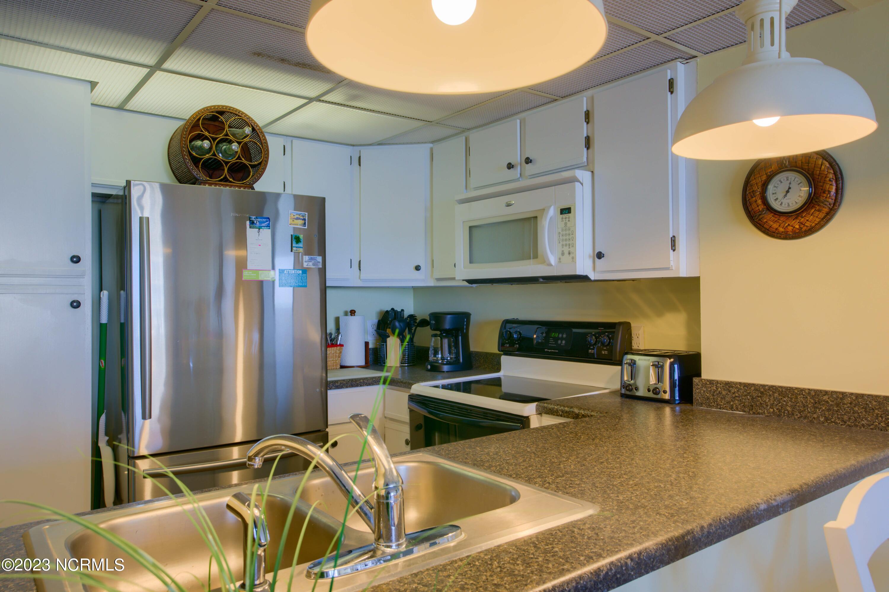 2000 New River Inlet Road Unit: Unit 2411