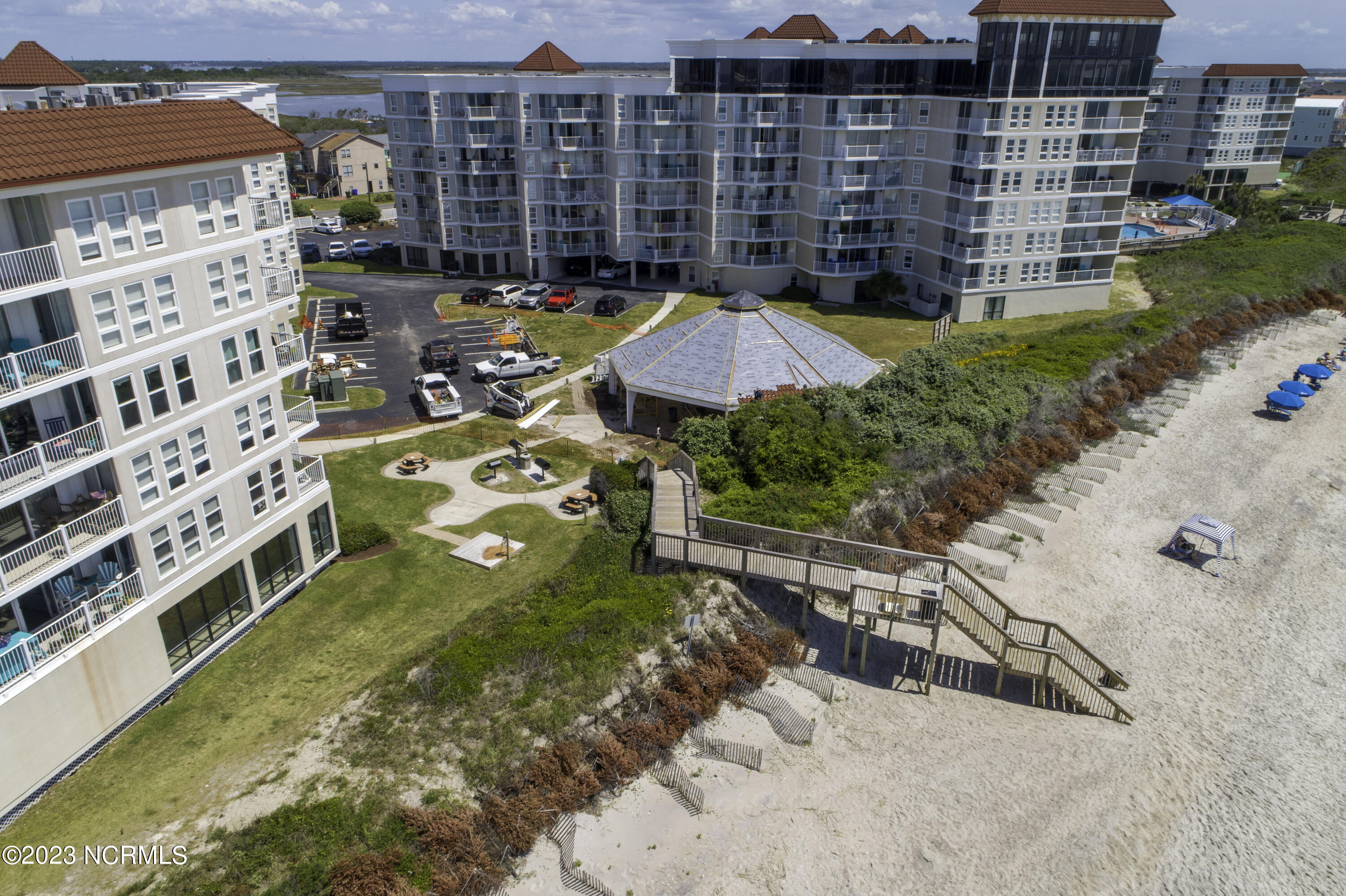 2000 New River Inlet Road Unit: Unit 2411