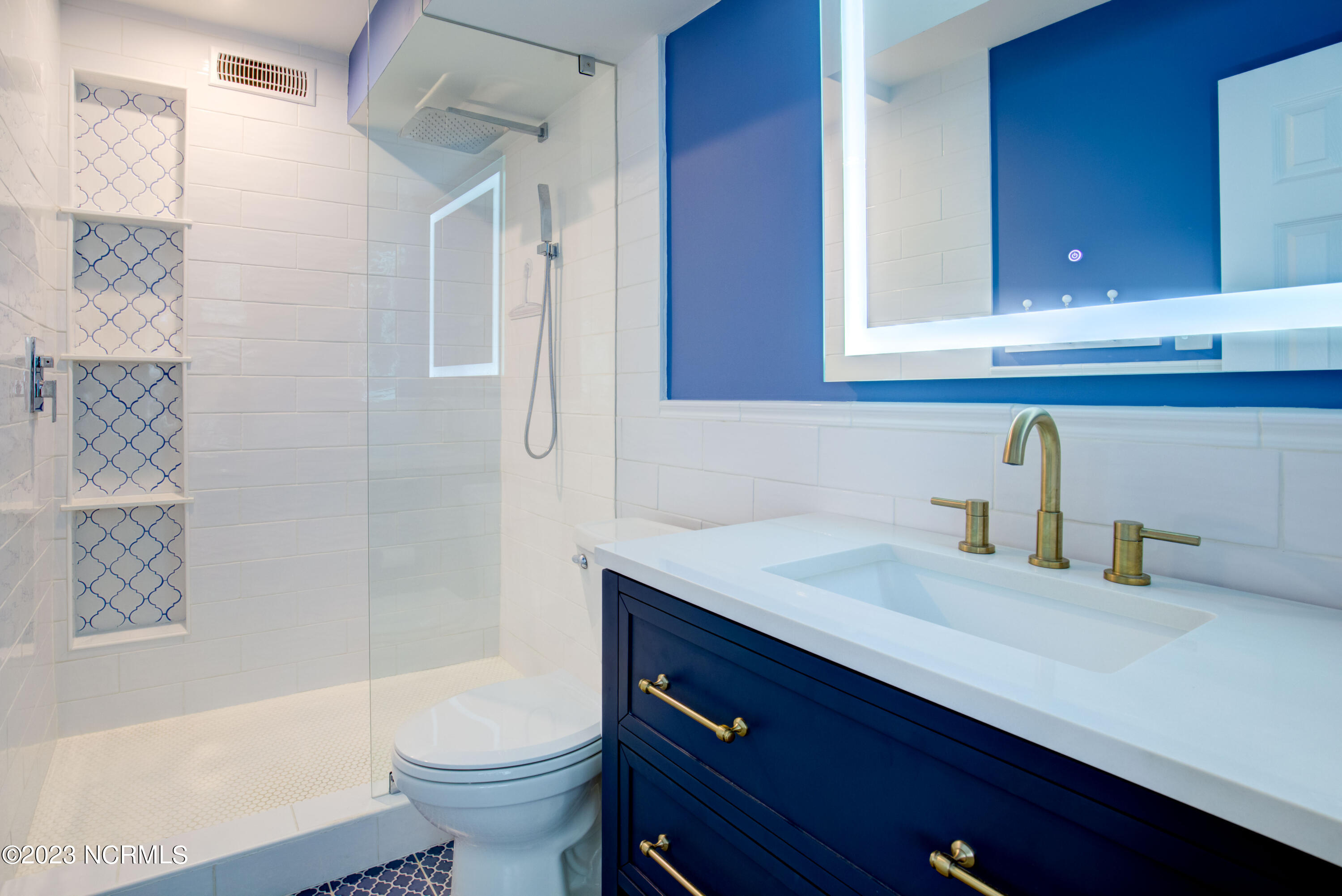 2000 New River Inlet Road Unit: Unit 2507