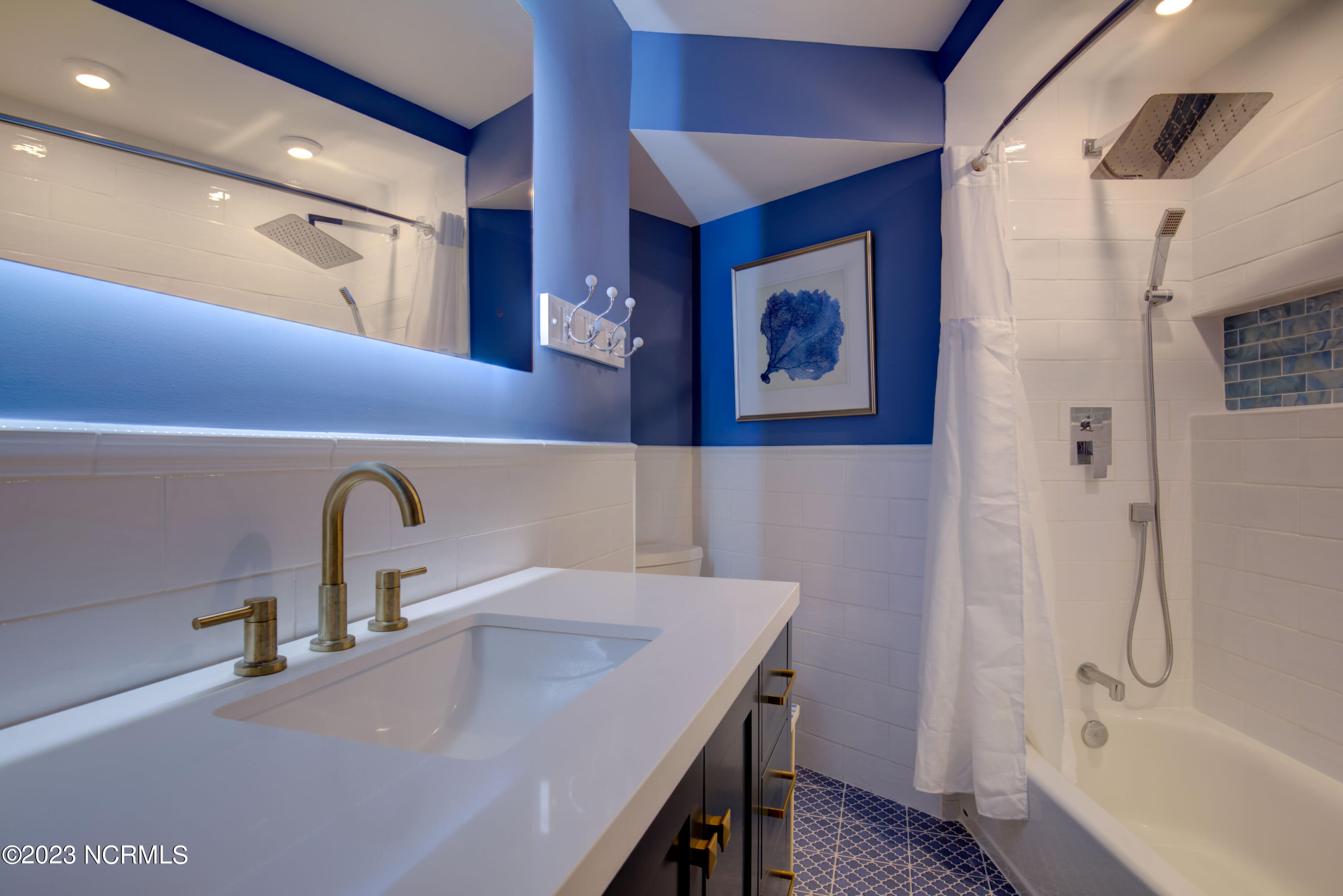 2000 New River Inlet Road Unit: Unit 2507
