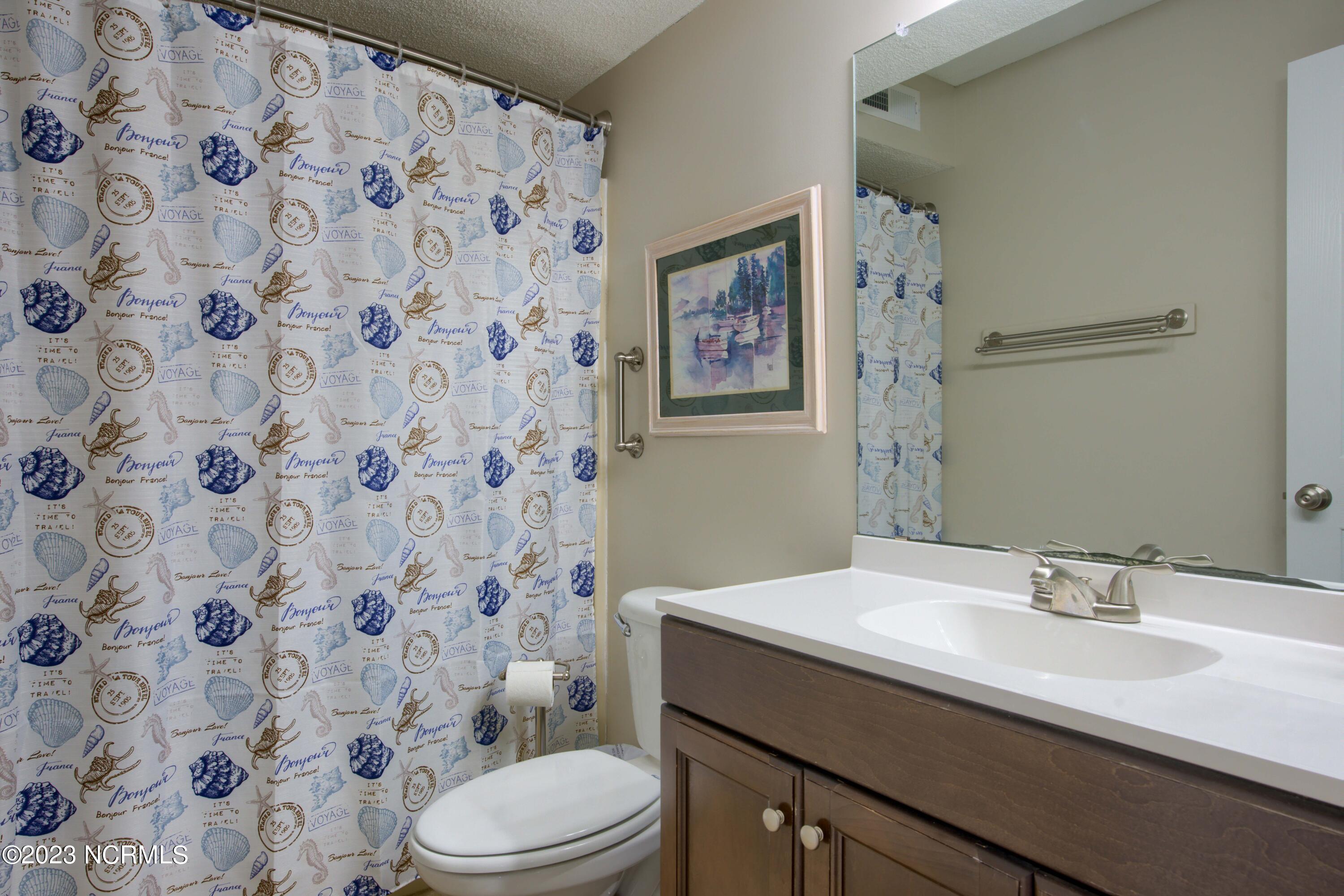 2000 New River Inlet Road Unit: Unit 2112