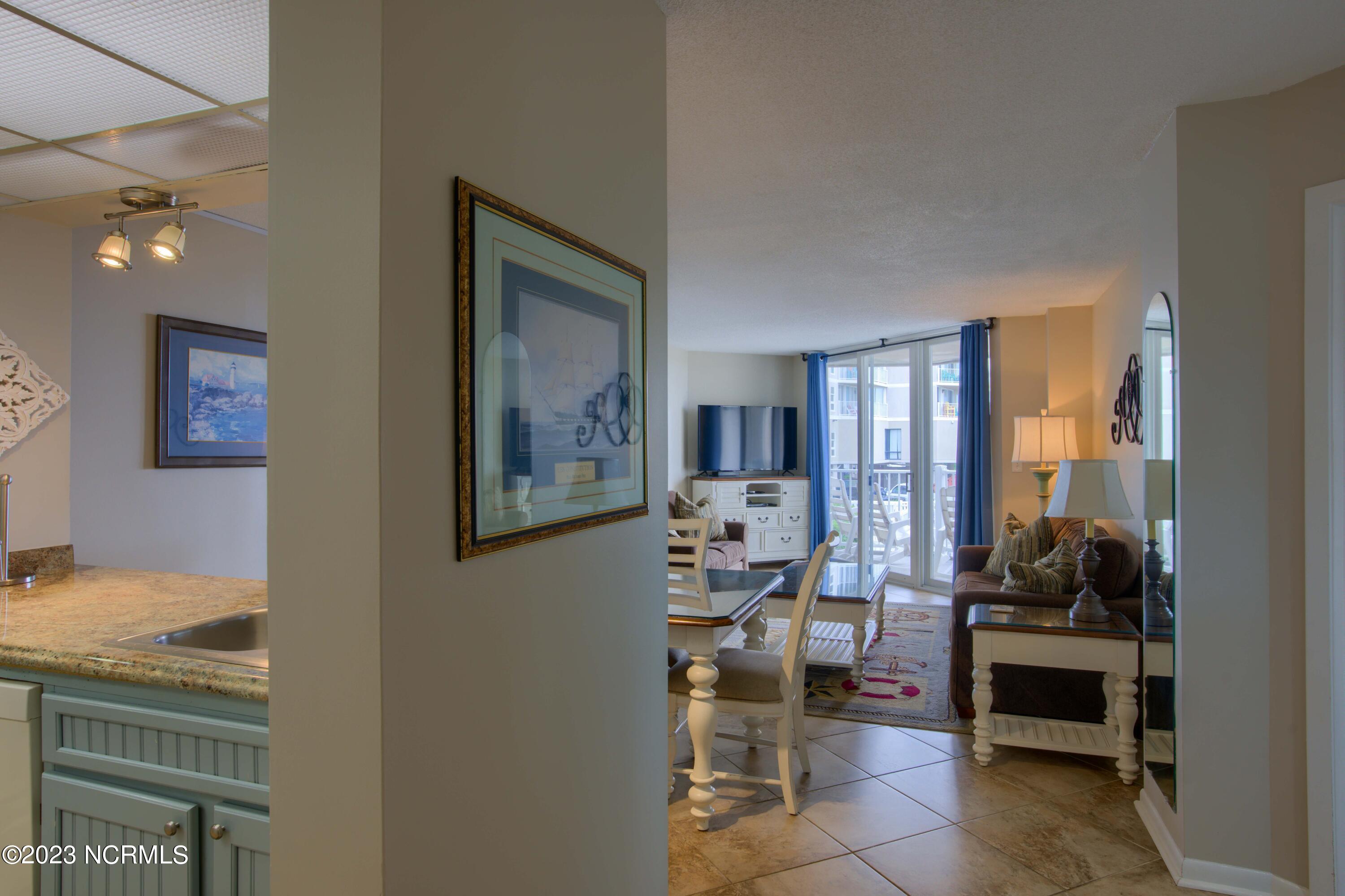 2000 New River Inlet Road Unit: Unit 2112