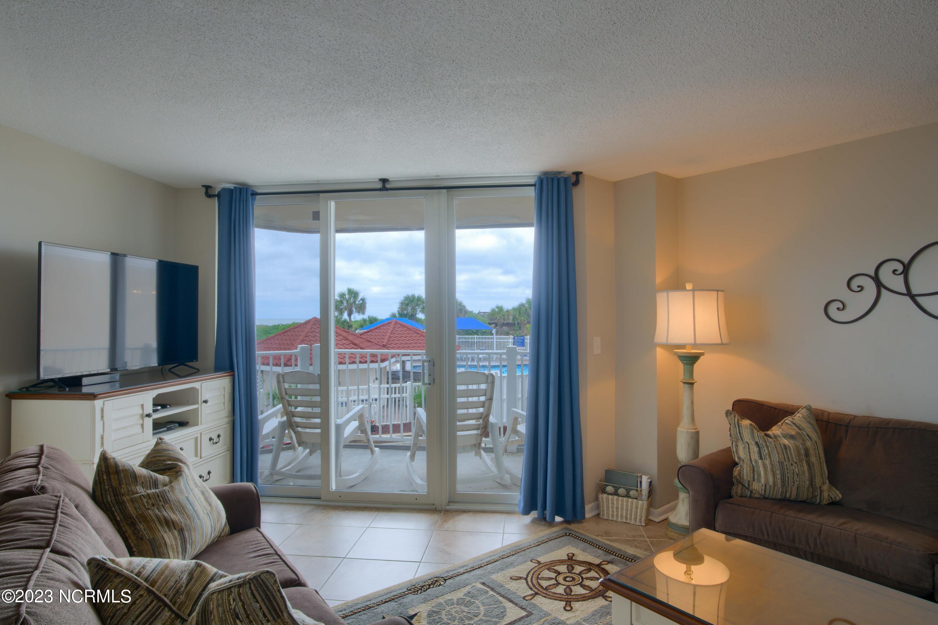 2000 New River Inlet Road Unit: Unit 2112