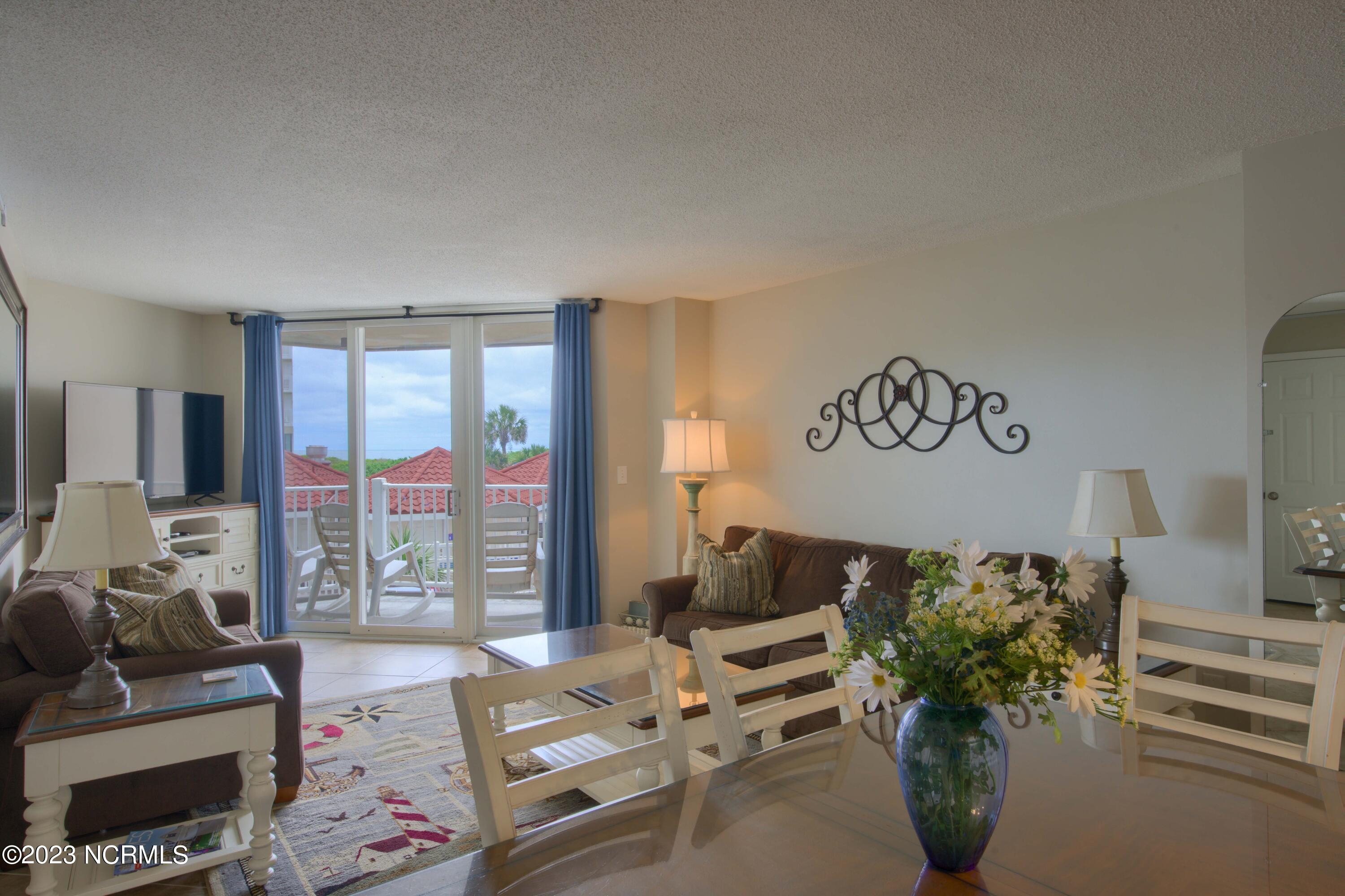 2000 New River Inlet Road Unit: Unit 2112