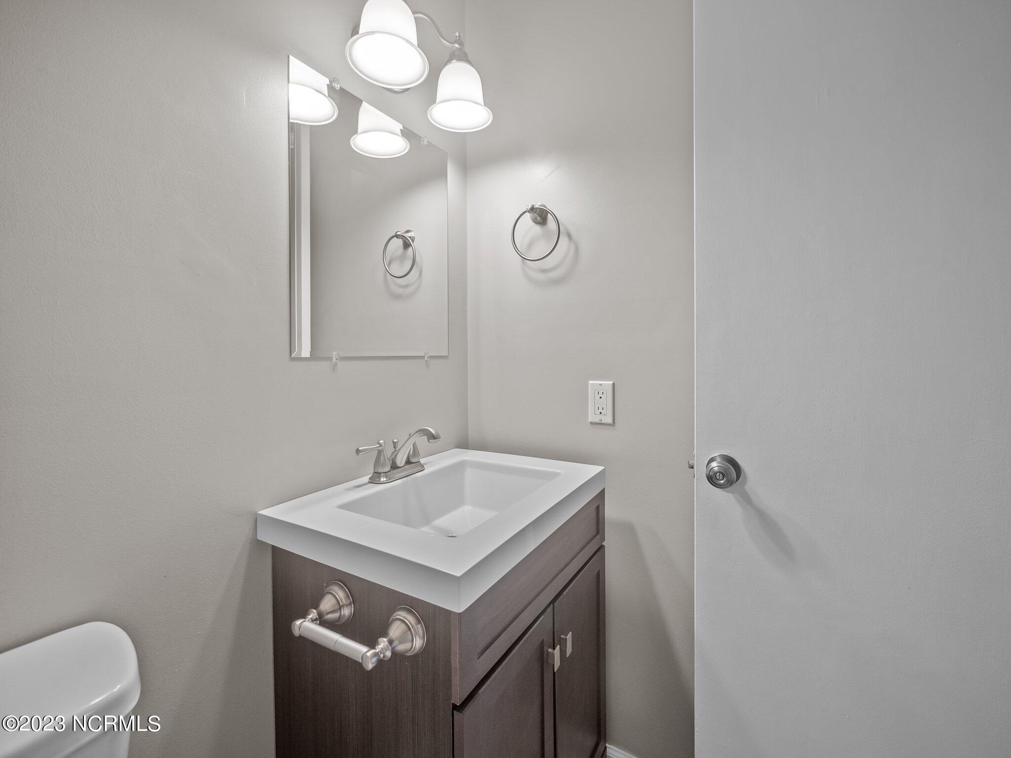 115 Meadowview Court