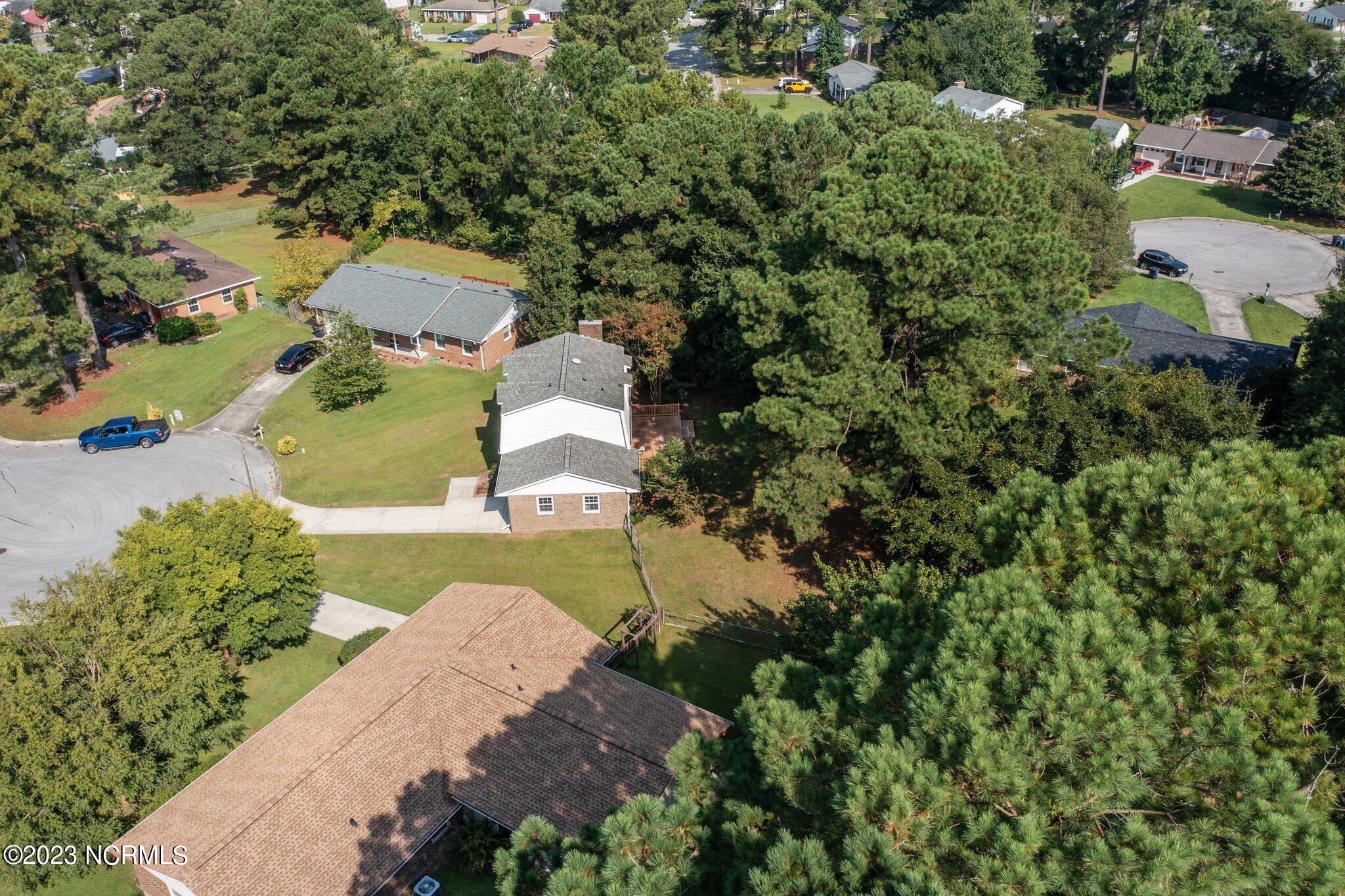 115 Meadowview Court