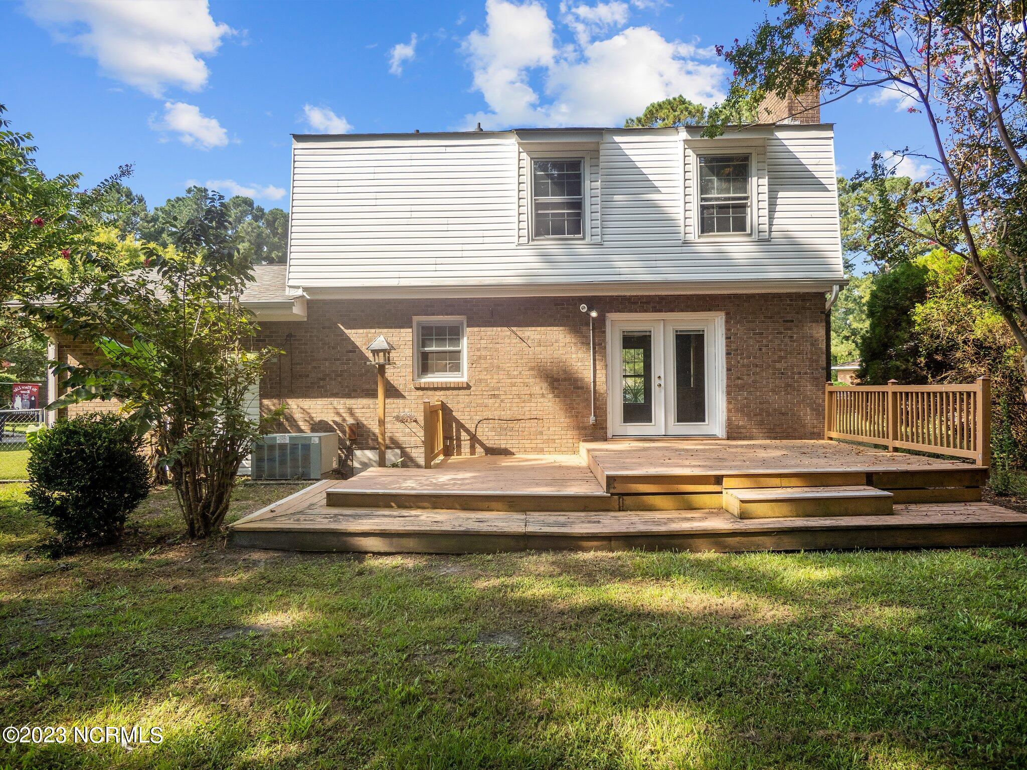 115 Meadowview Court