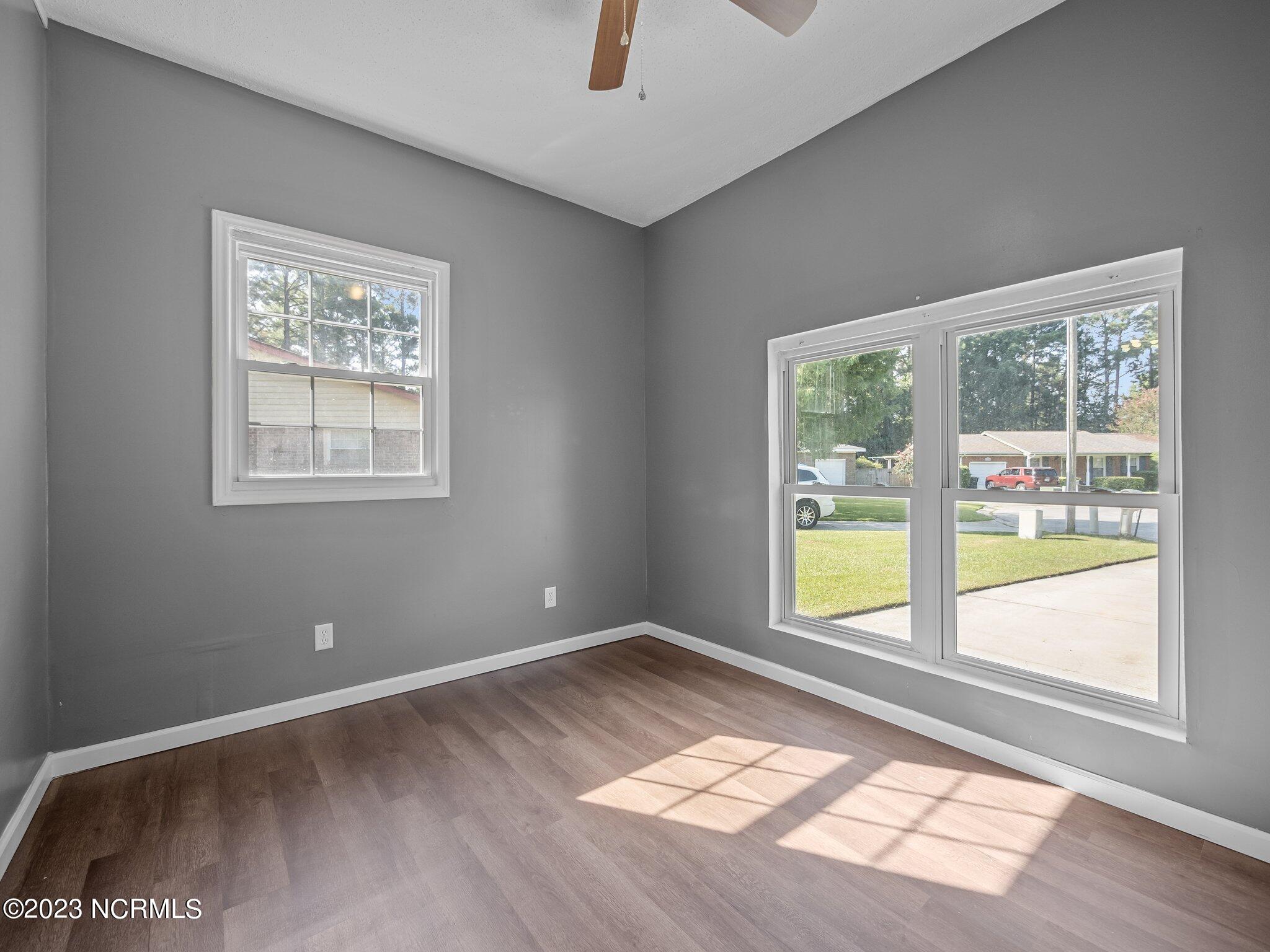 115 Meadowview Court