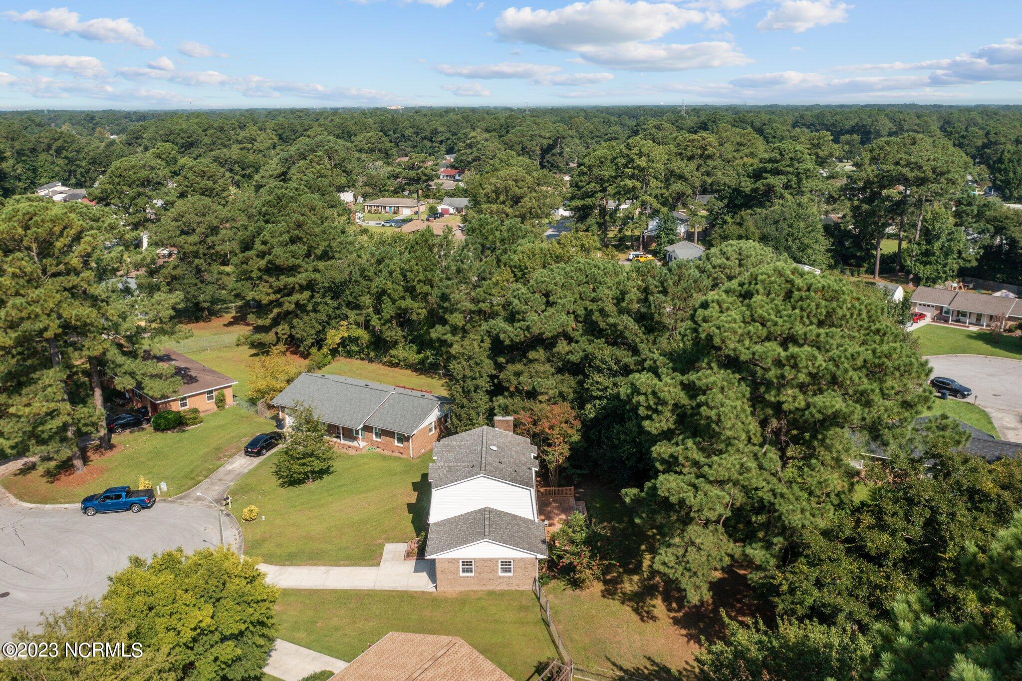 115 Meadowview Court