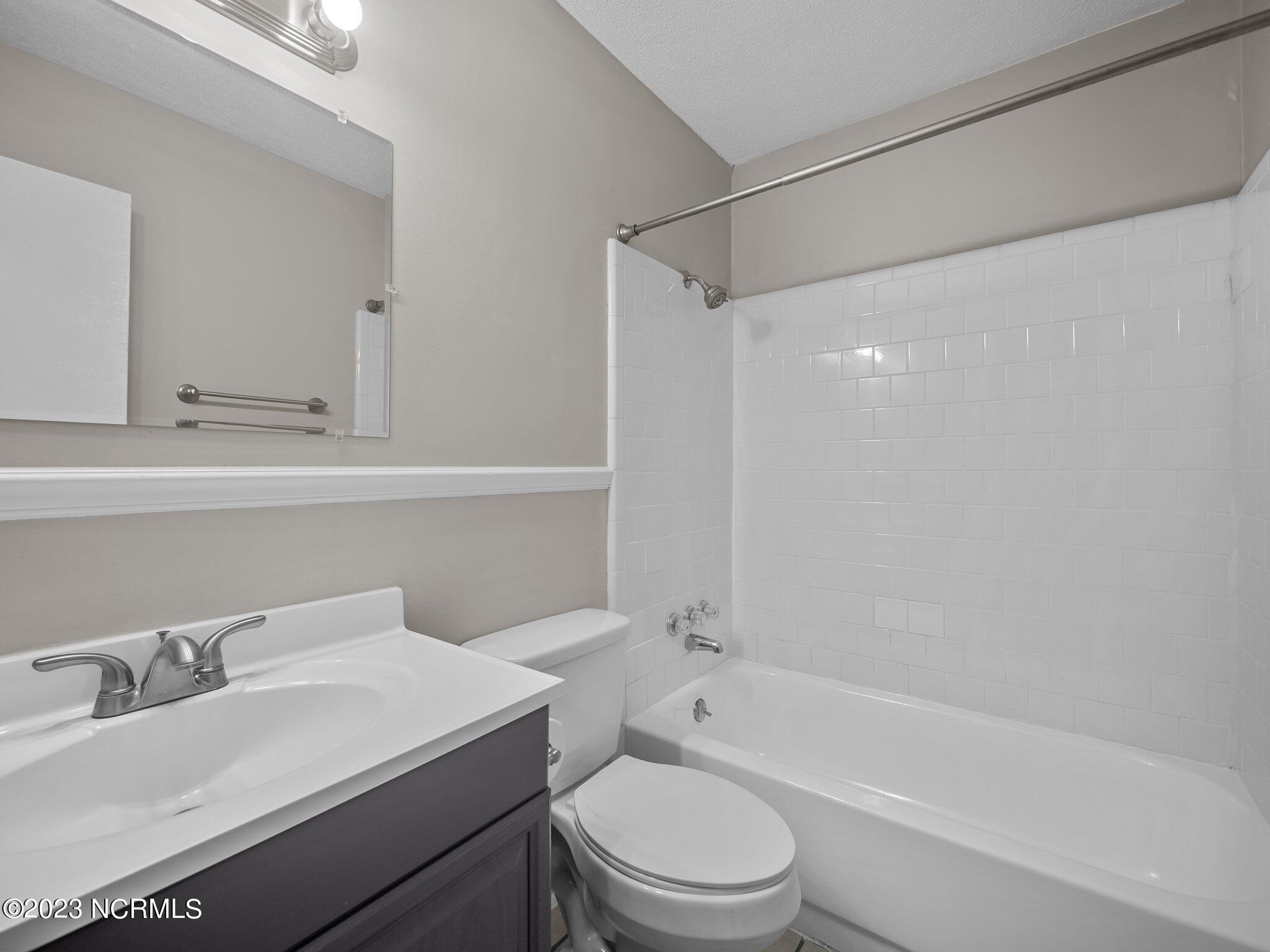 115 Meadowview Court